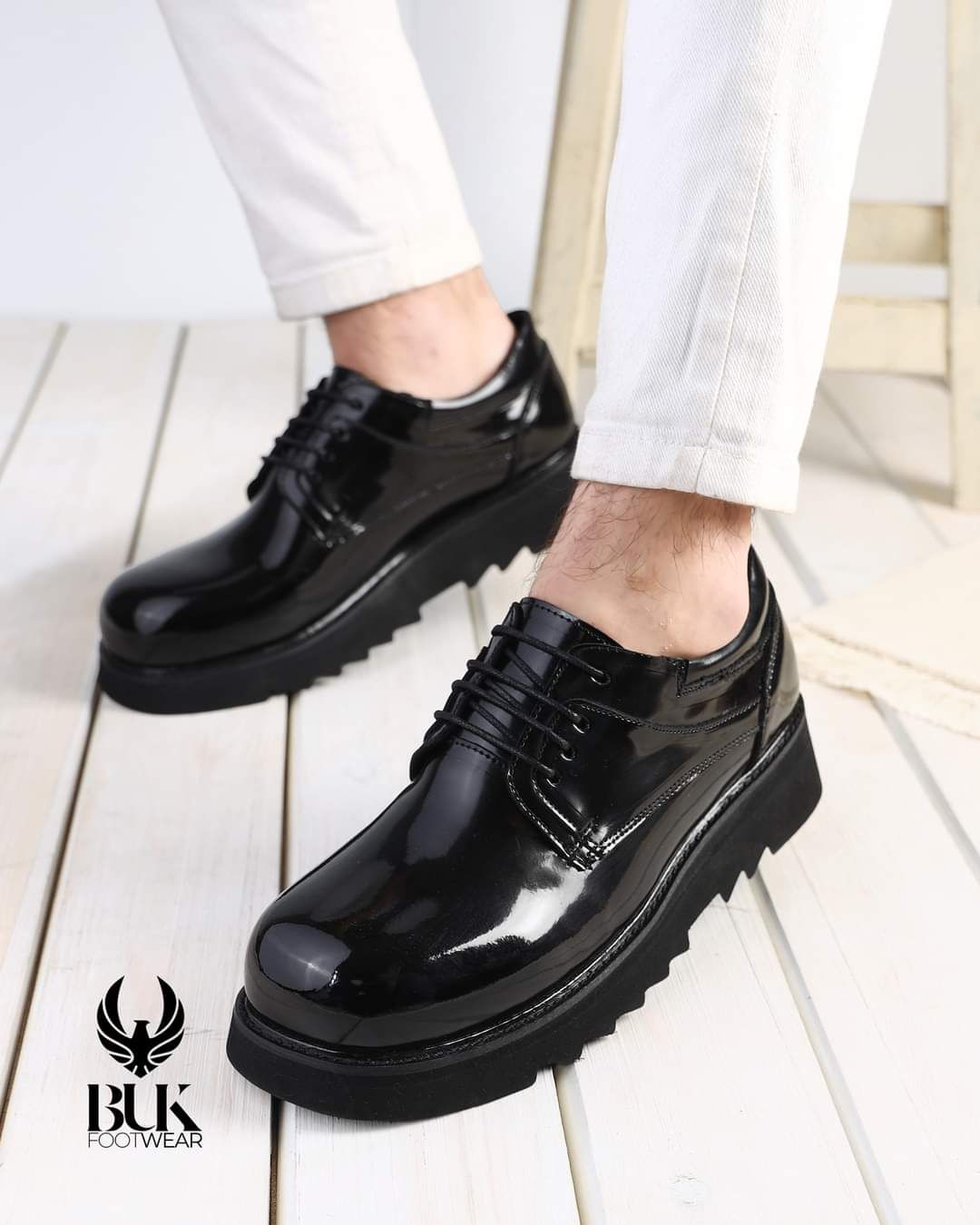 Casual leather shoes _0