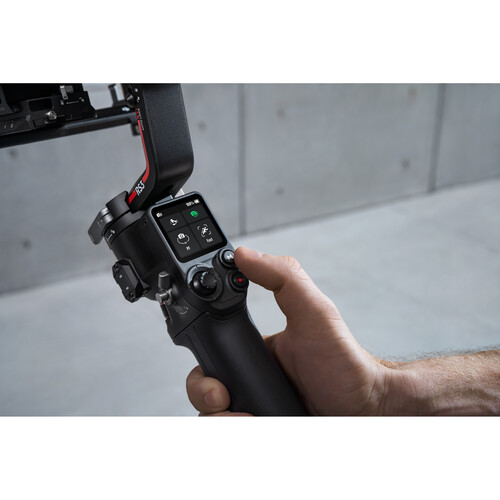 DJI RS 3 Gimbal Stabilizer Combo_13