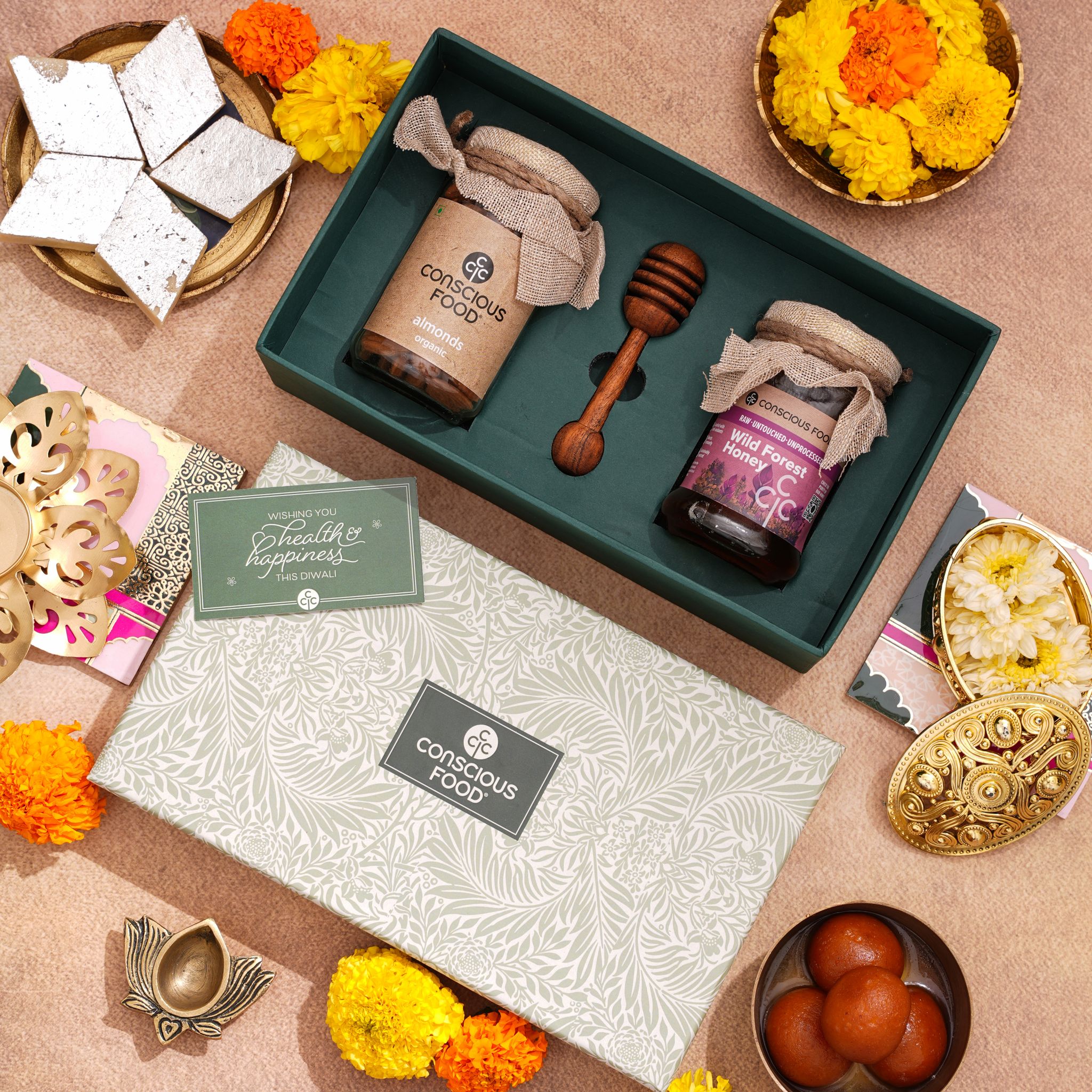 Conscious Food  - Honey and Almond Delight Gift Box _0