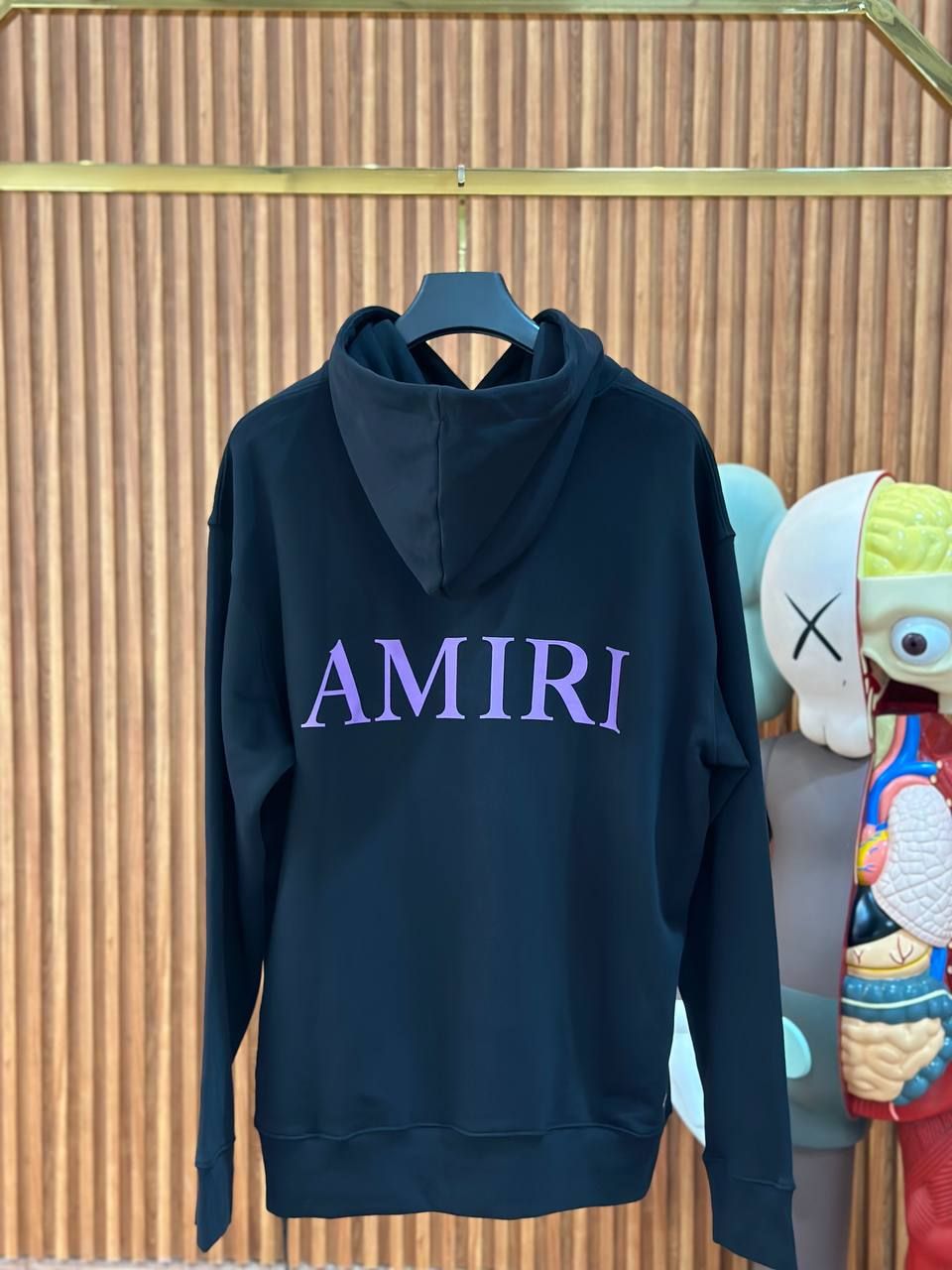 AMIRI_2