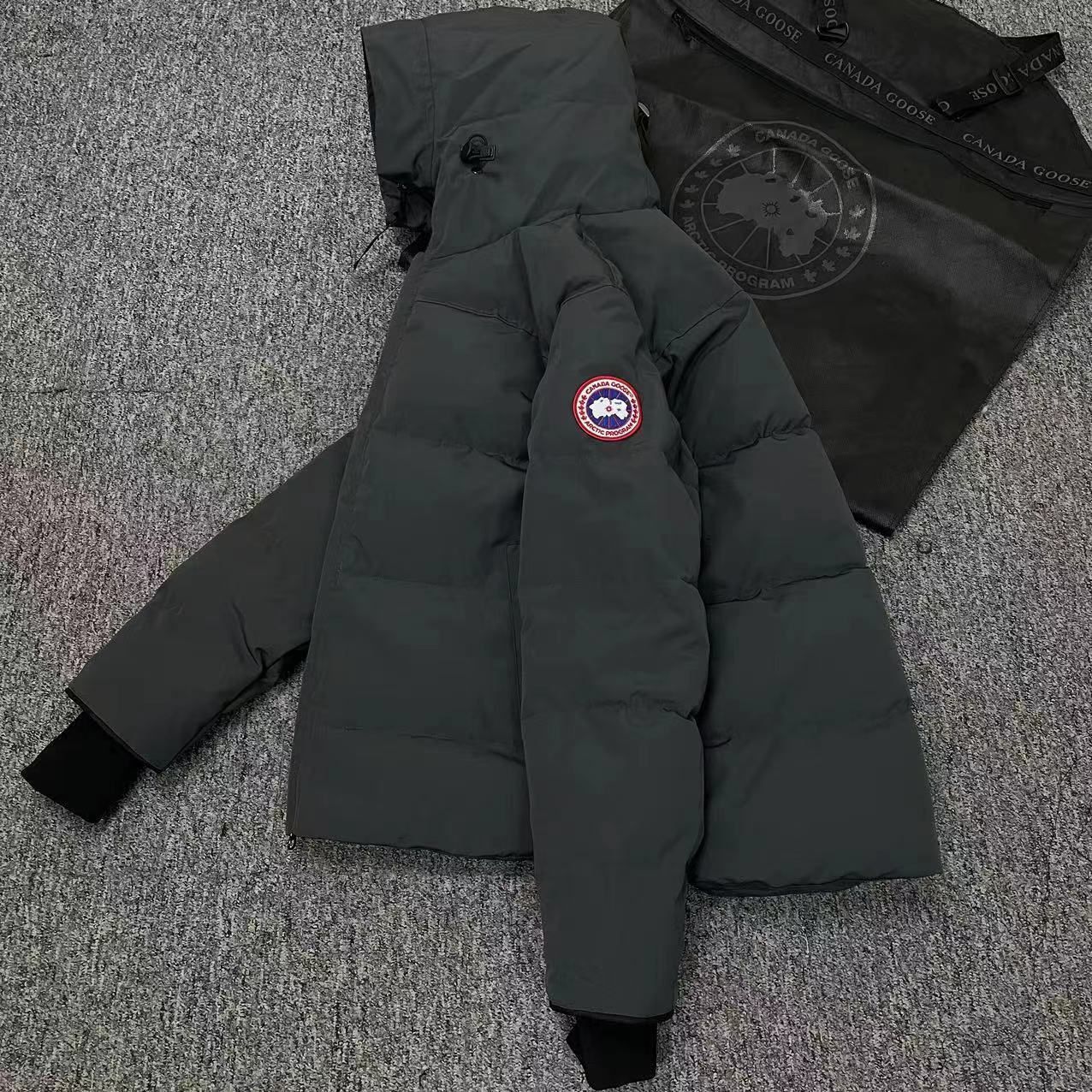 CANADA GOOSE_5