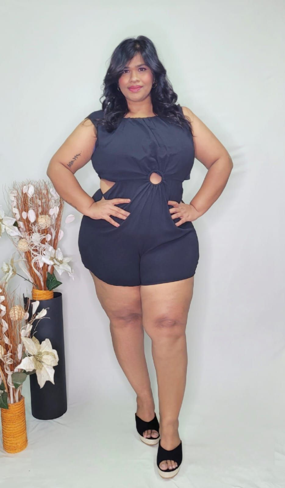 Cut out short romper _2