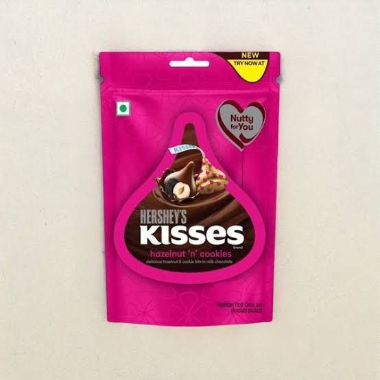 Hersheys Kisses Hazelnut n Cookies 33.6g Pouch_0