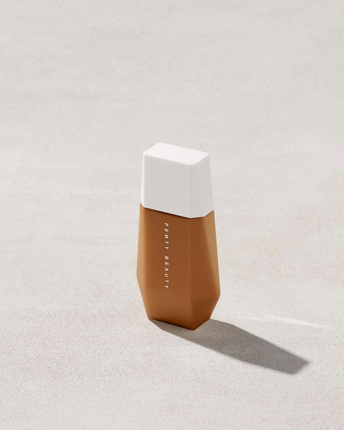 Fenty Beauty Eaze Drop Blurring Skin Tint _0