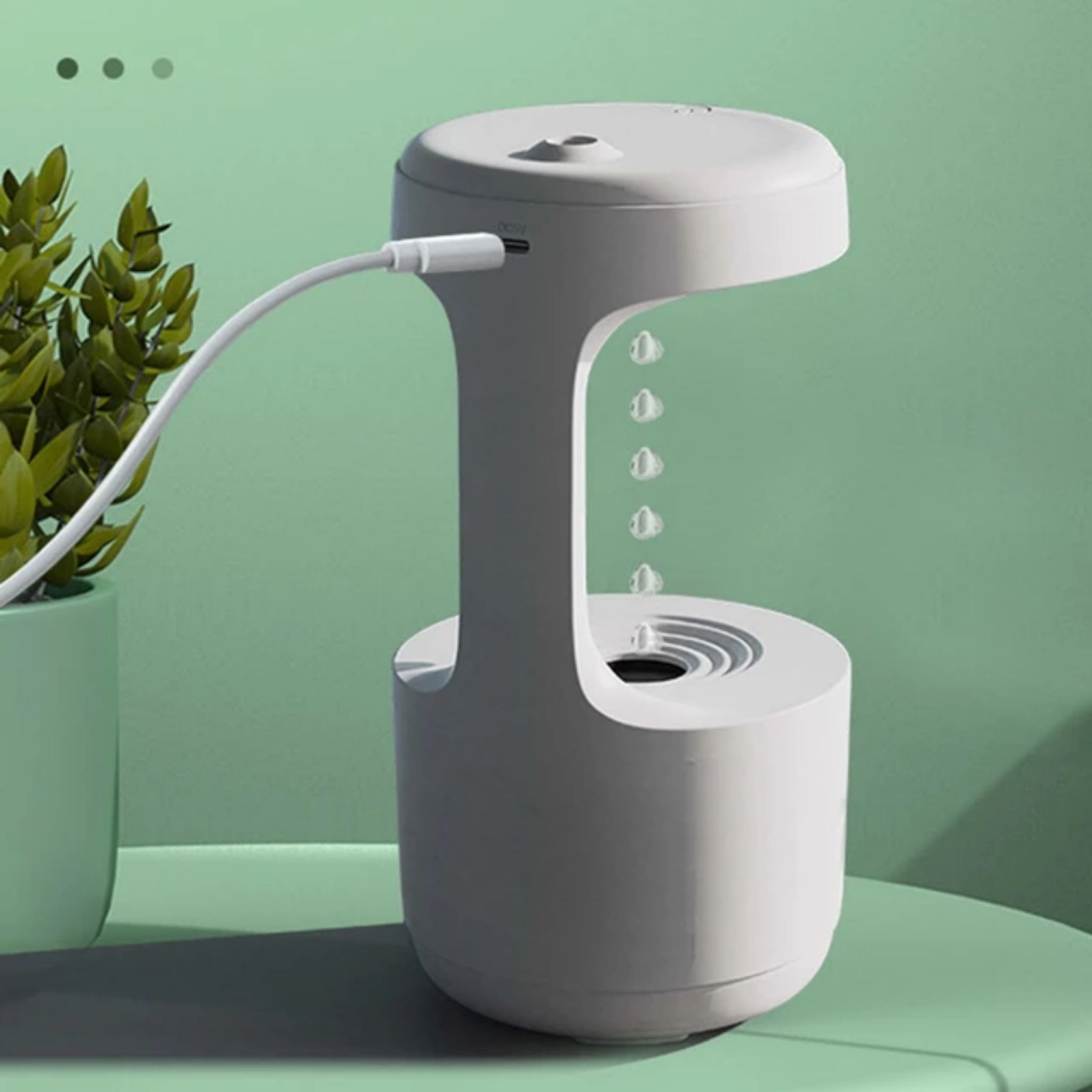 Anti-gravity humidifier _2