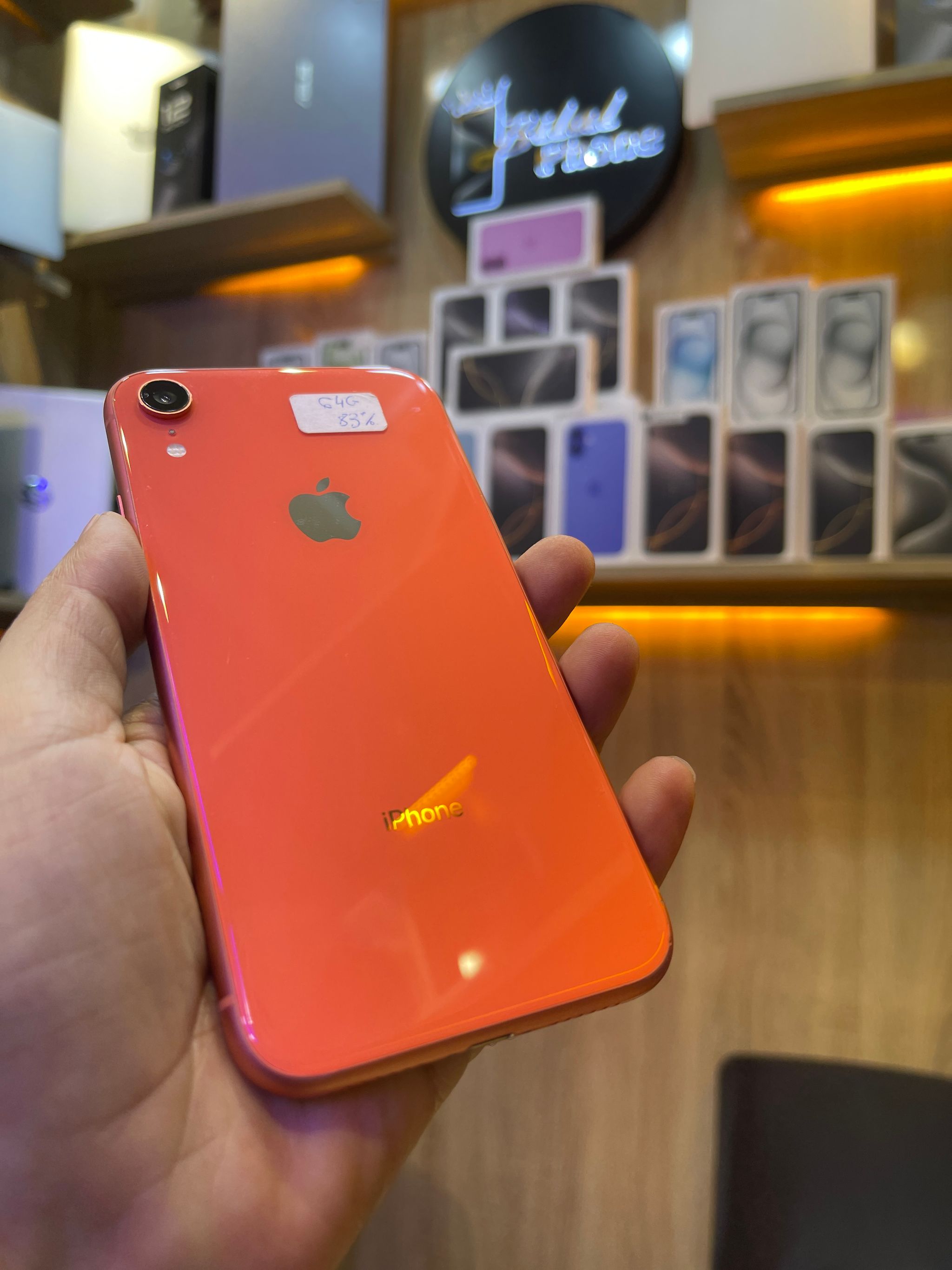 iPhone Xr 64/83%_1