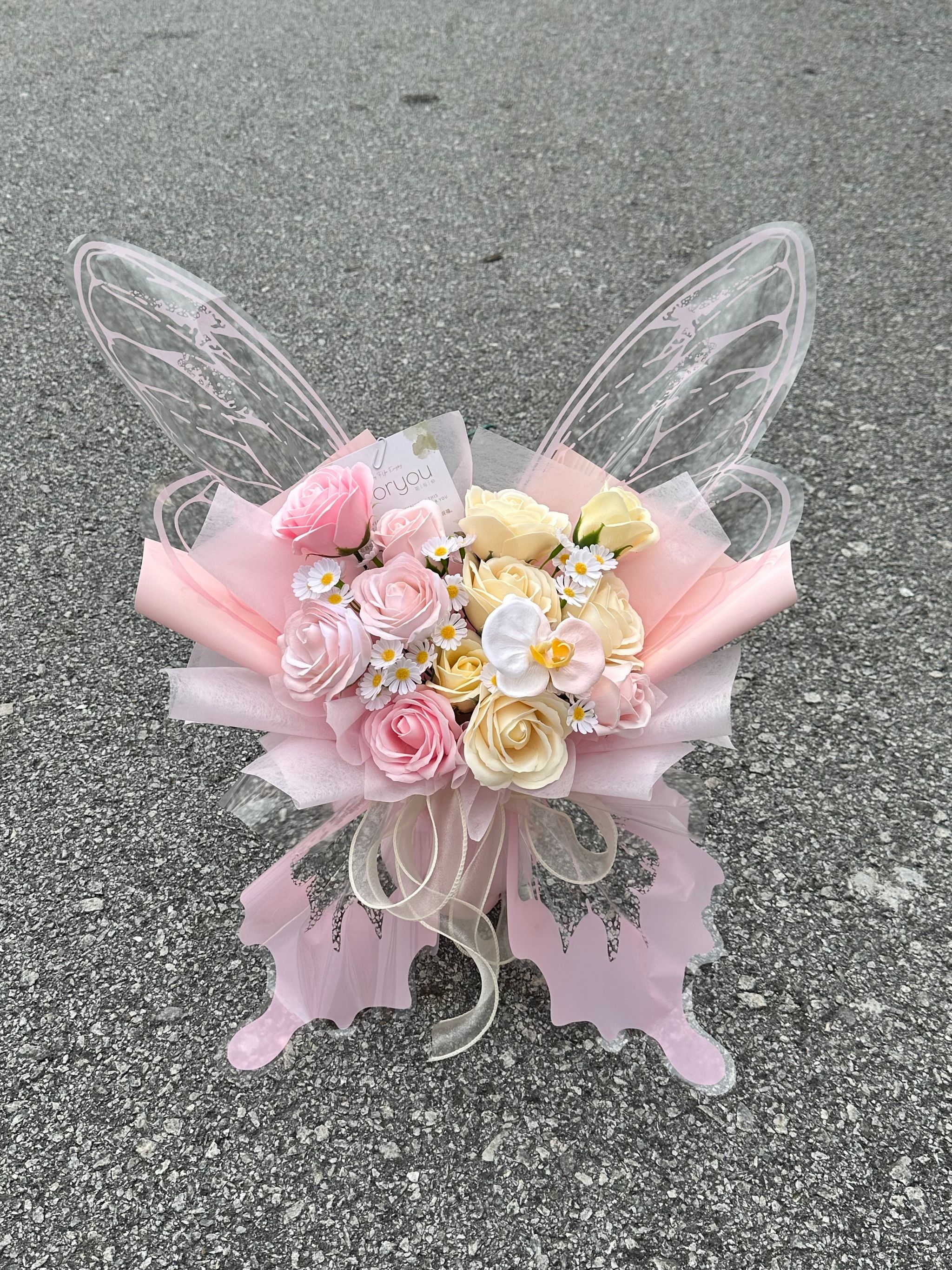 Pink Butterfly Bouquet (Mix Soap Flower)_1