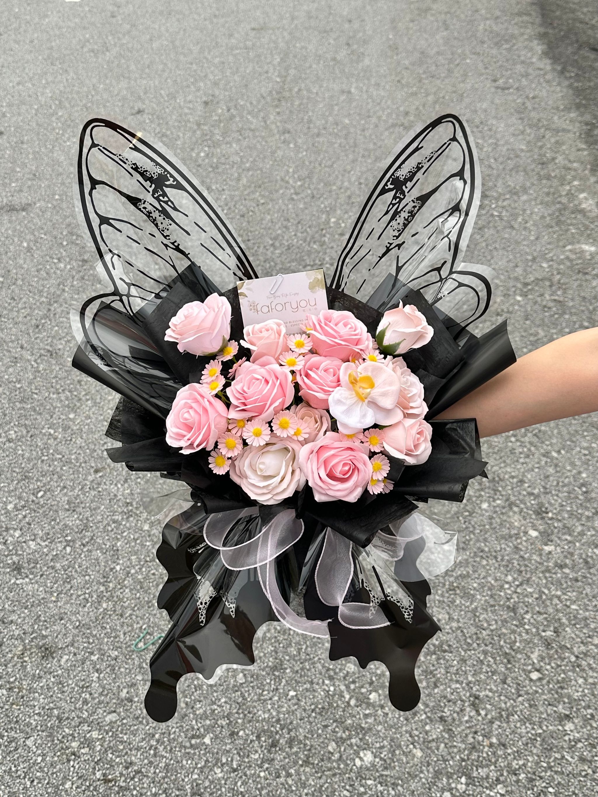 Black Butterfly Bouquet (Mix Soap Flower)_0