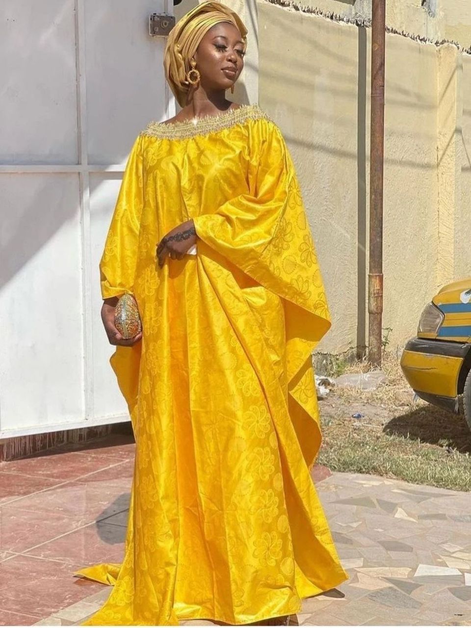 Grand boubou en Bazin pour femme_1