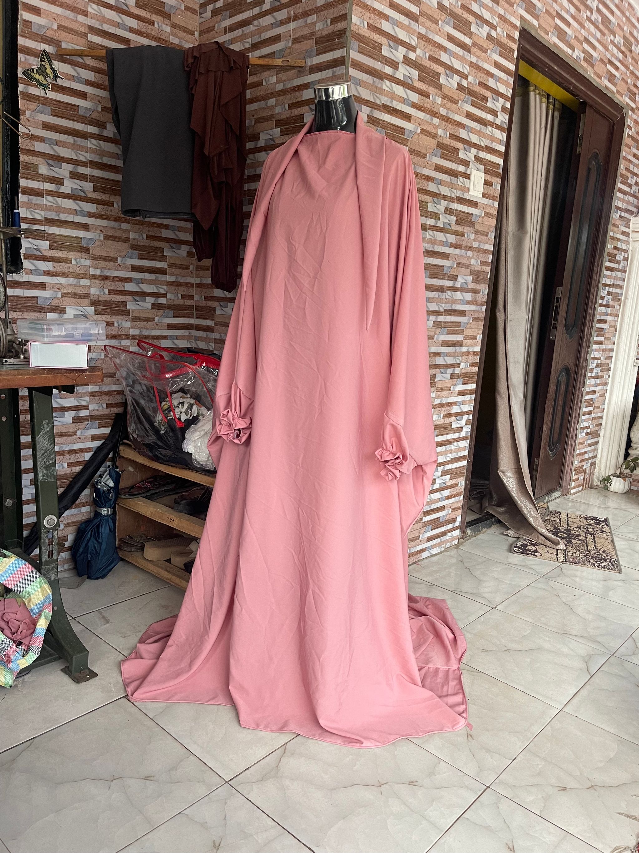 Eyos Jilbab with sleeves_4