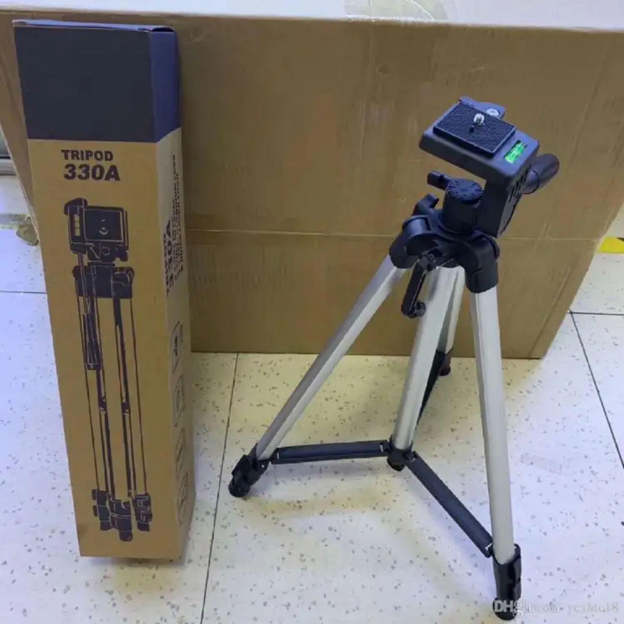 TRIPOD STAND_1