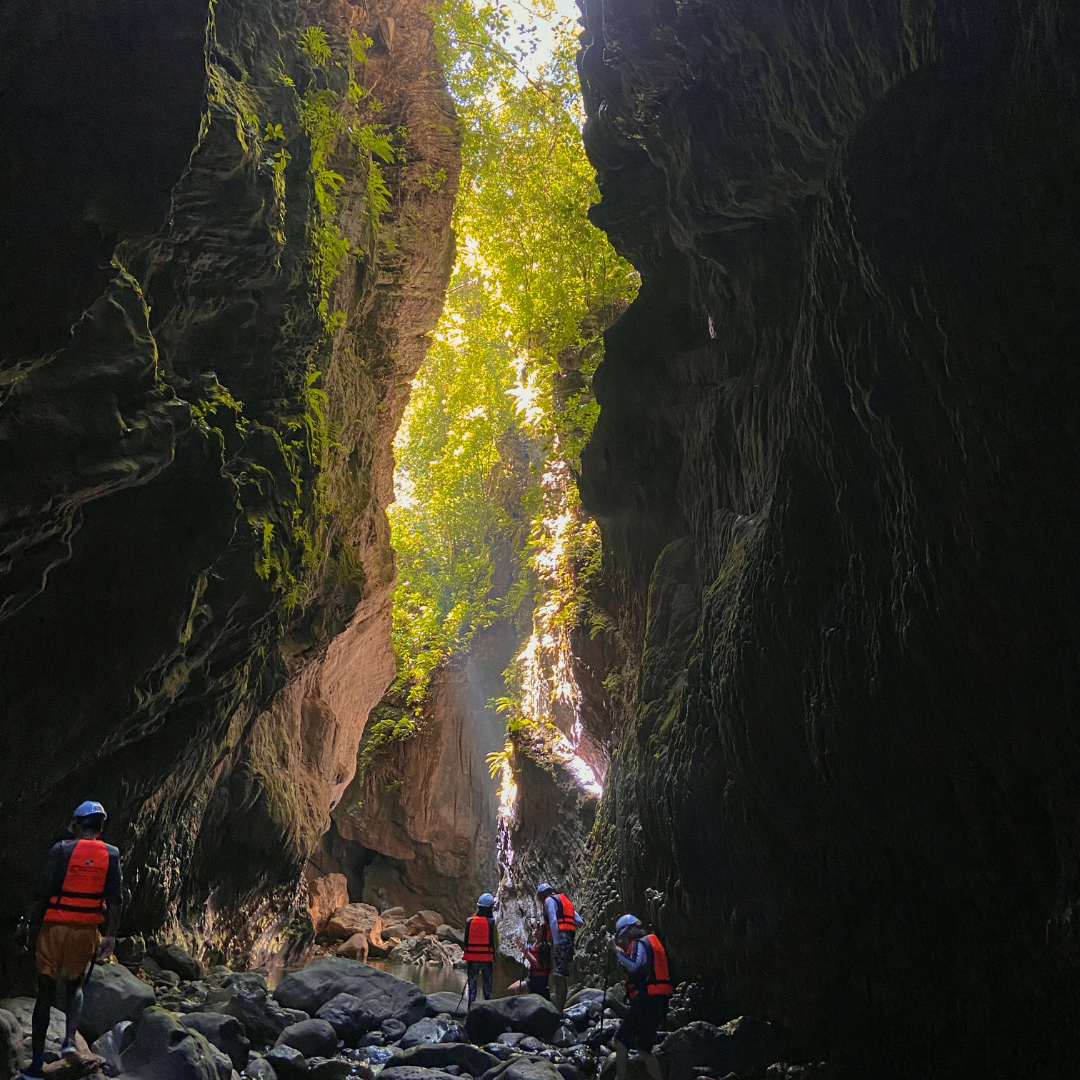 CUEVAS DE BAYANO (PASADIA)_4