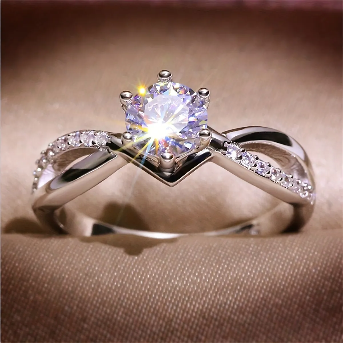 Elegant Sparkling Ring Silver Plated Inlaid Zircon Fashion Jewelry For Engagement Wedding_0