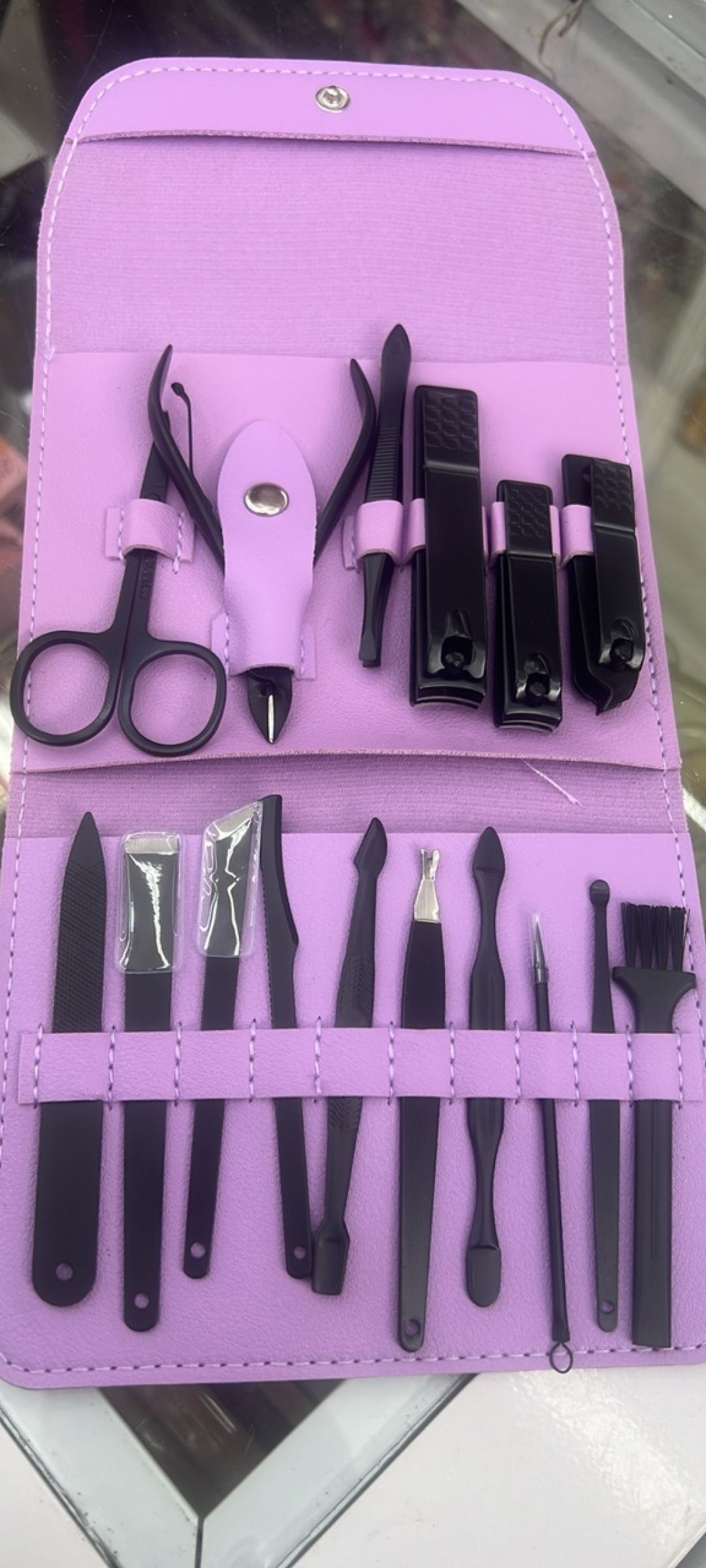 Manicure kit_0