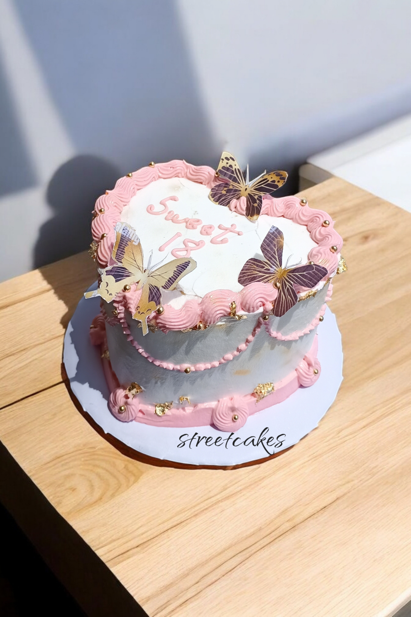 HEARTTHROB MINI CAKE_0