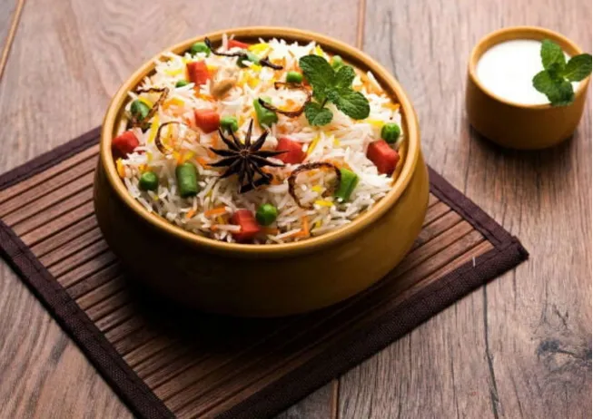 HYDERABADI VEG DUM BIRYANI_0