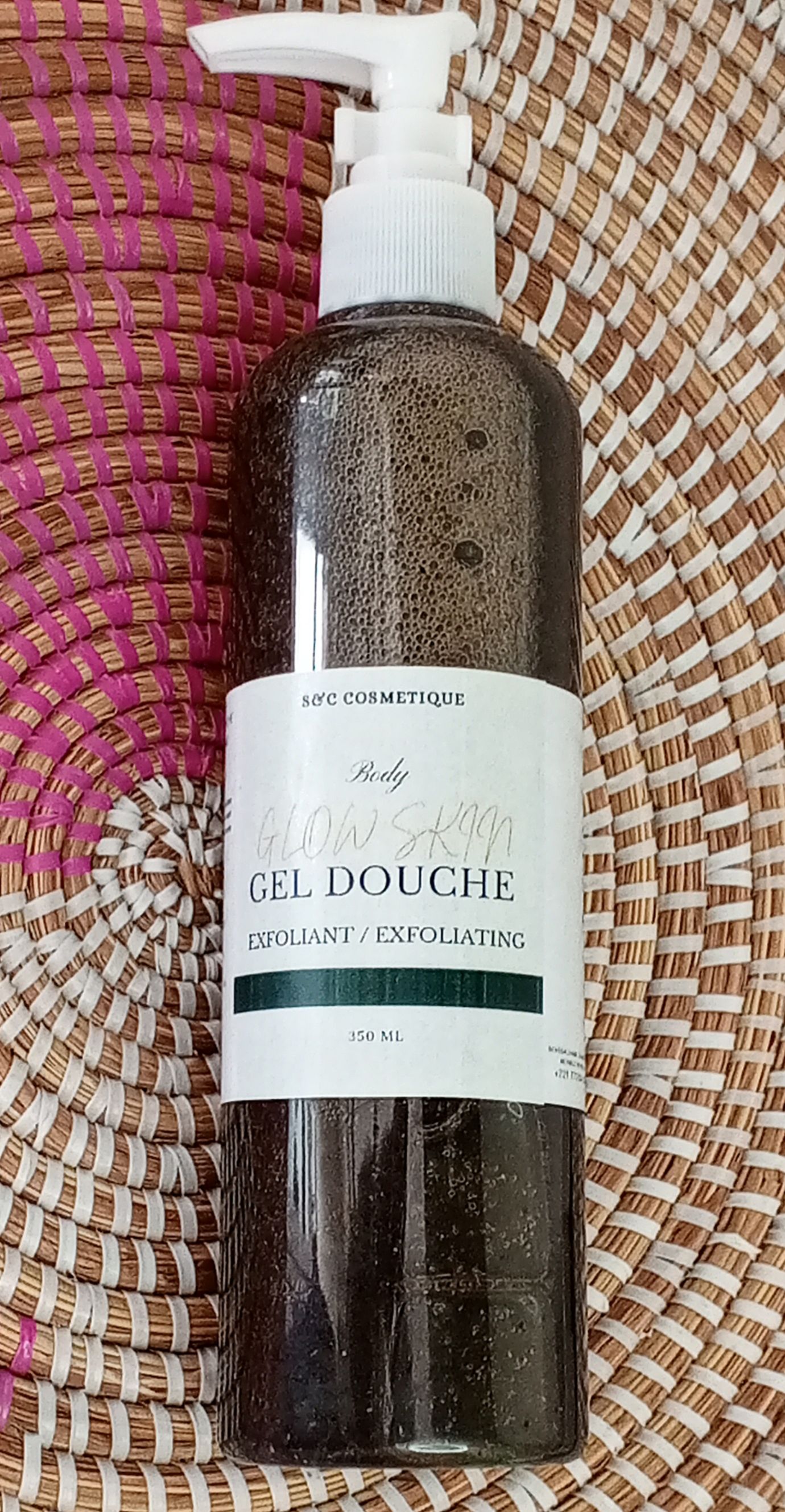 Gel douche exfoliant à base de nila bleu - 300ml_0