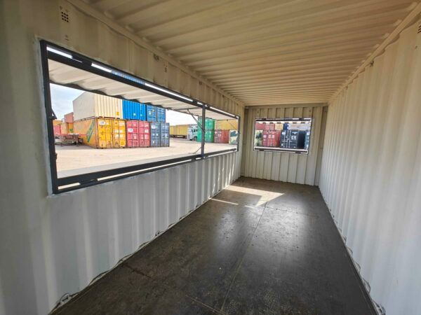 CONTAINER SHOP/TIENDA_3