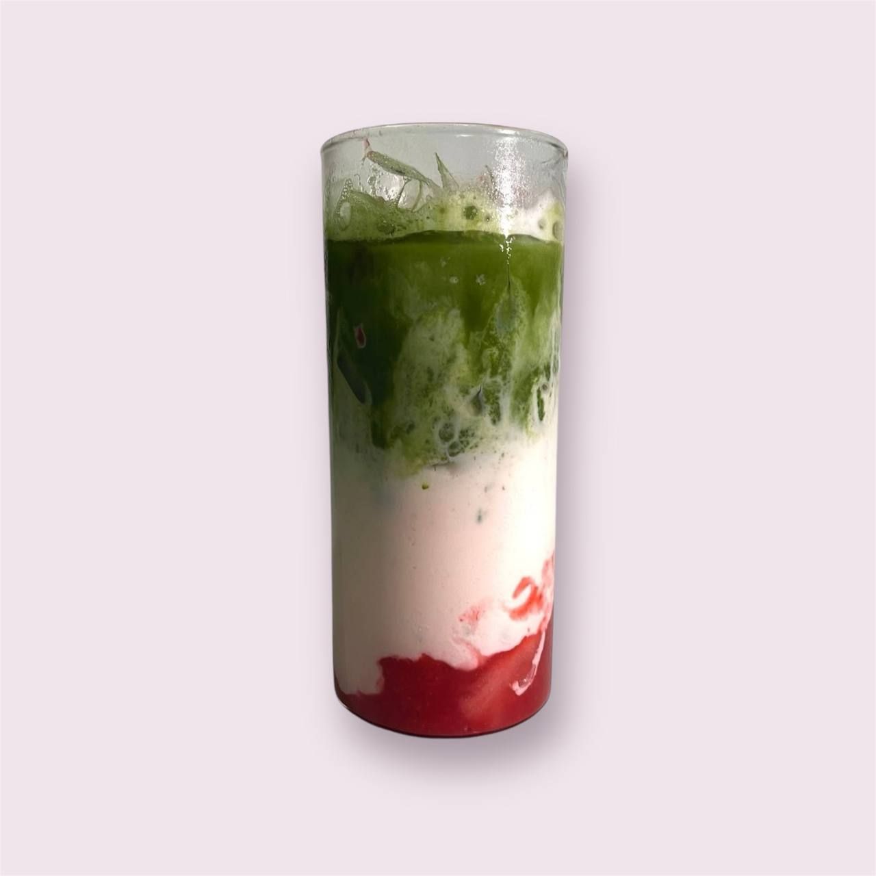 Strawberry Matcha Latte_0