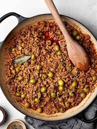 Picadillo (serves 6-8 people)_0