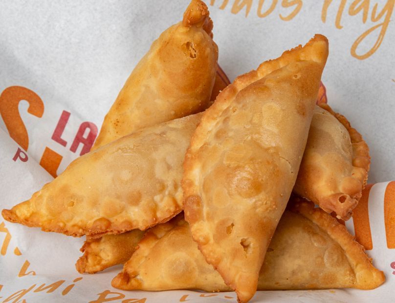 12 Trigo Empanaditas de Pollo x 25 gramos_0