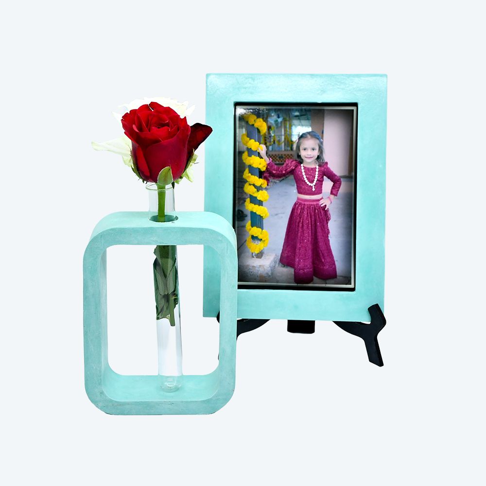 Green Memories Duo (Desk Photo Frame & Testtube Planter) _0