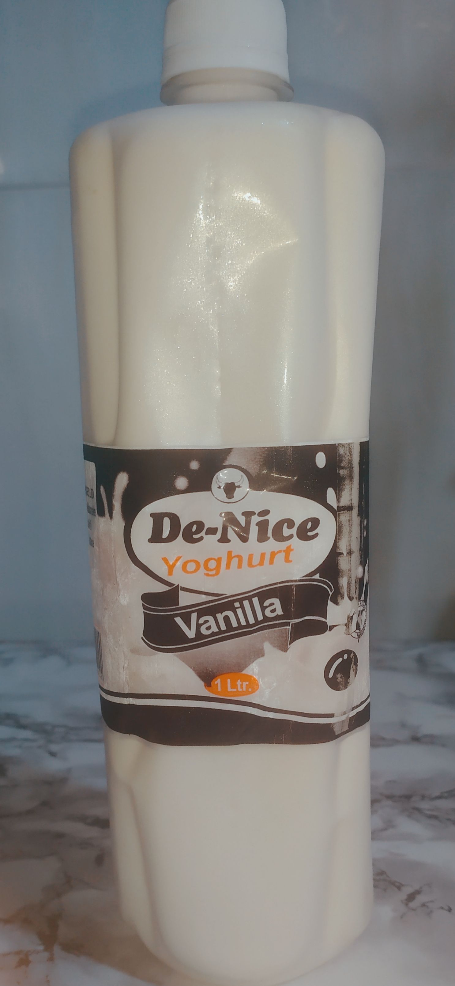 1 liter Denice vanilla yoghurt _0