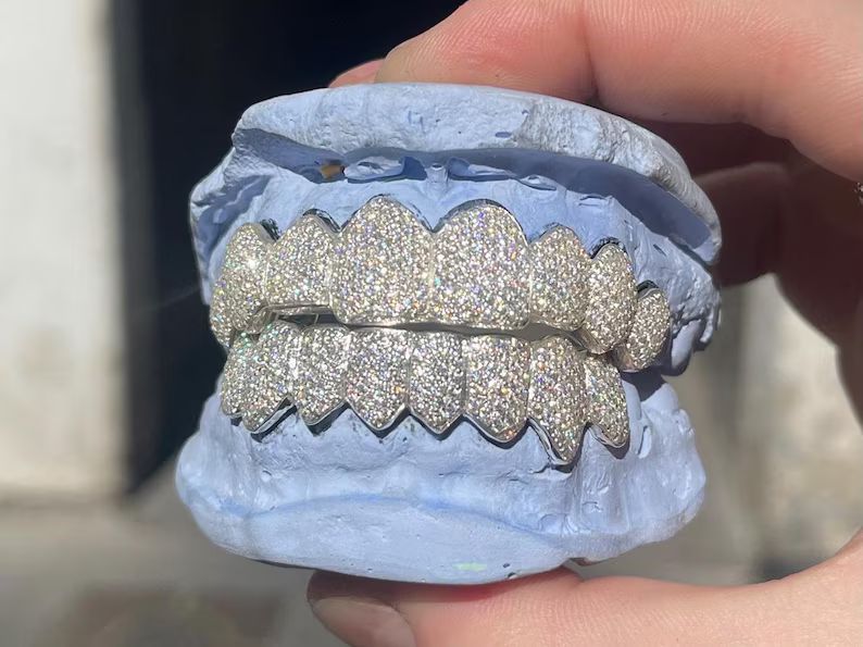 Full Set VVS Moissanite/Diamond Grillz, Silver Grillz_0