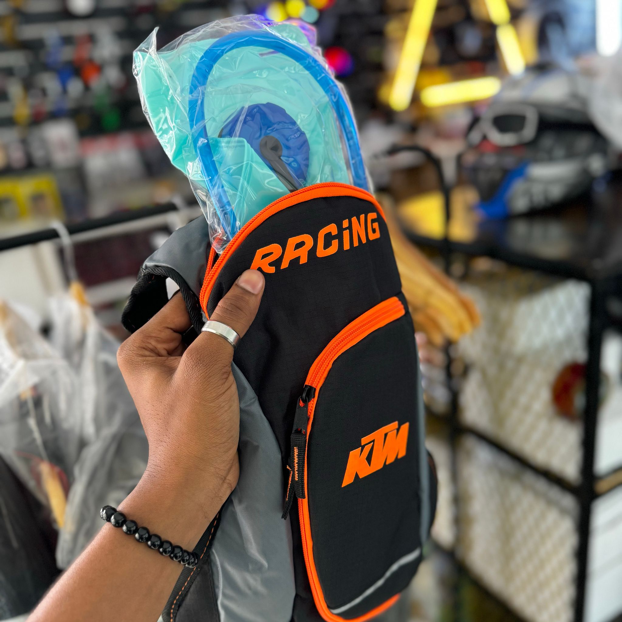 KTM hydration backpack _1