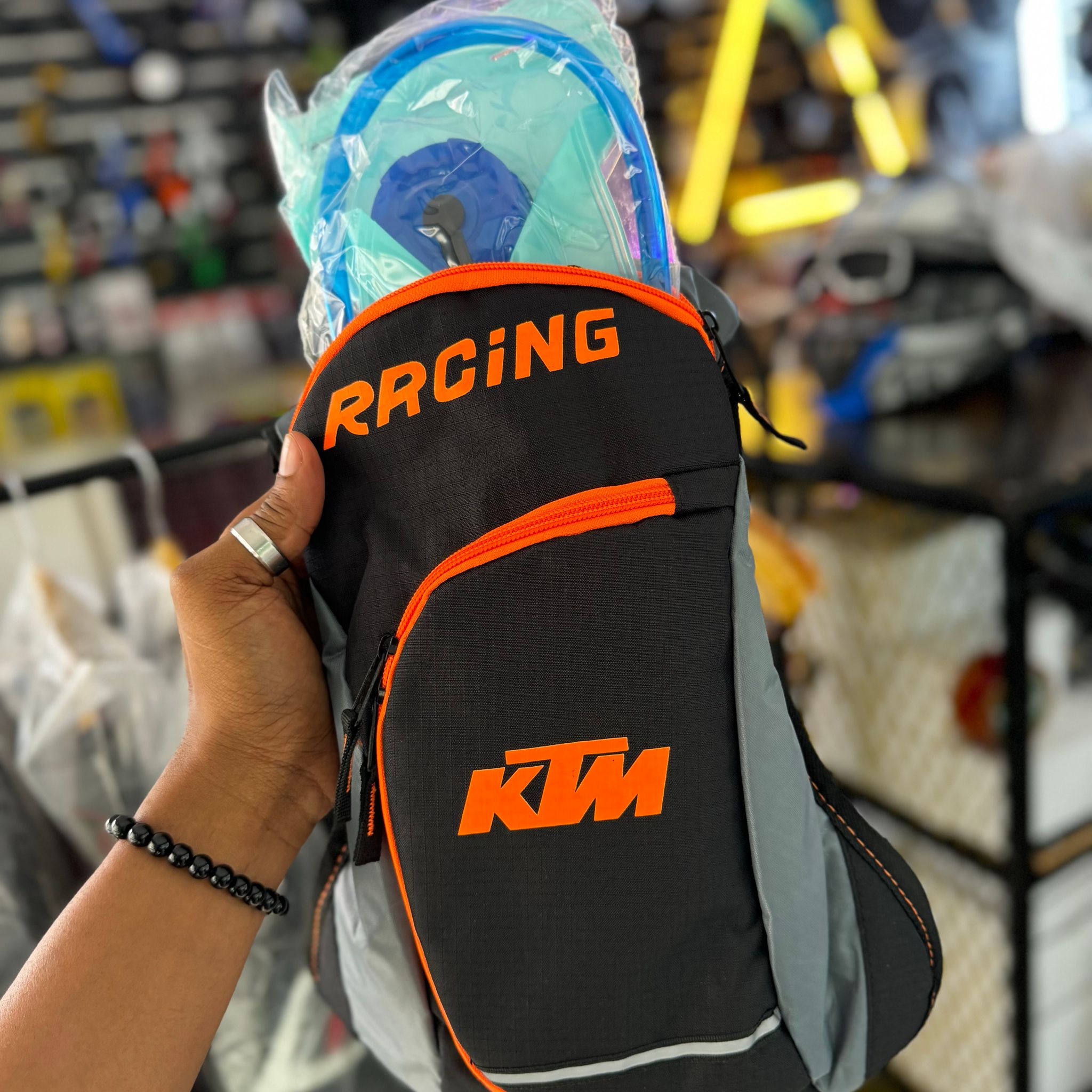 KTM hydration backpack _0