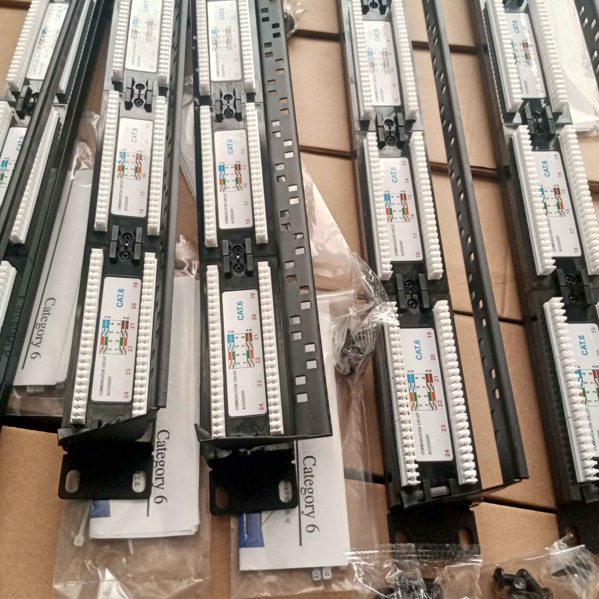 24 Port Patch Panels_3