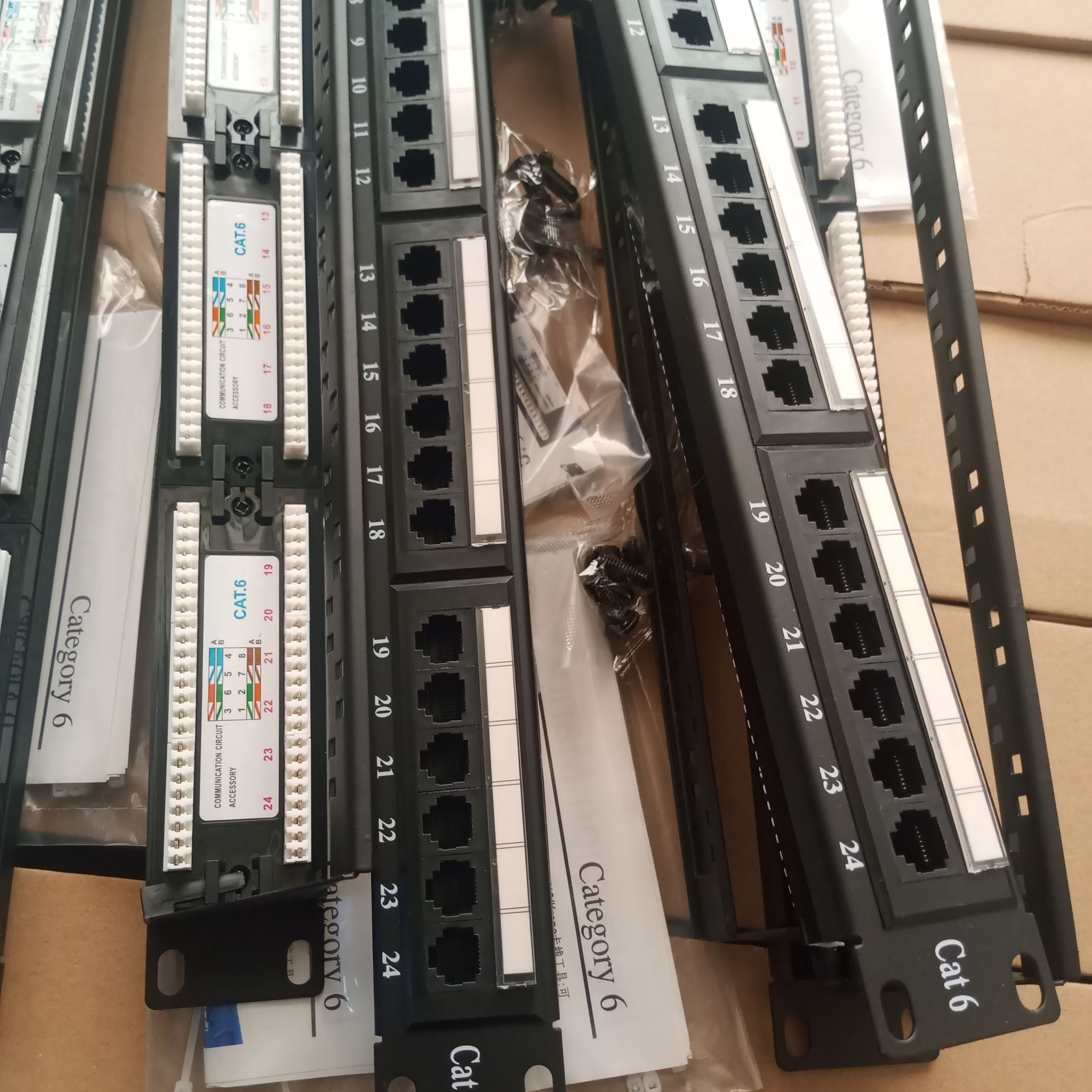 24 Port Patch Panels_0