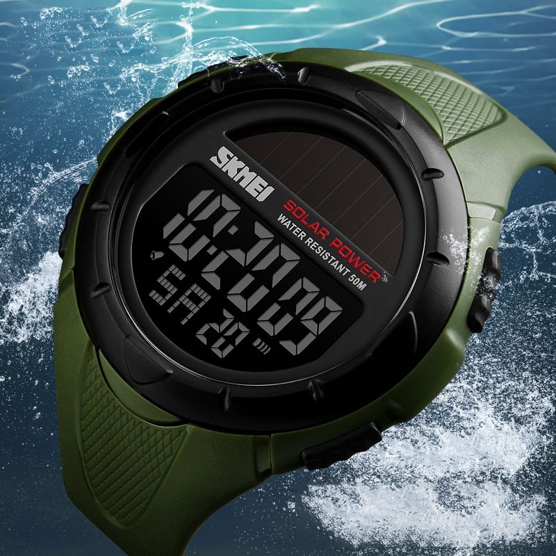  Fashion Solar Power Outdoor Sports Watch Multifunctional 50m Waterproof Men Digital Watch(Black)_9