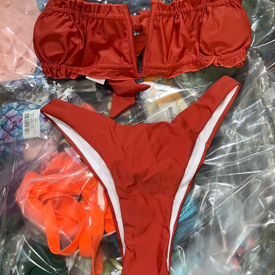 Swimsuit pallet _3