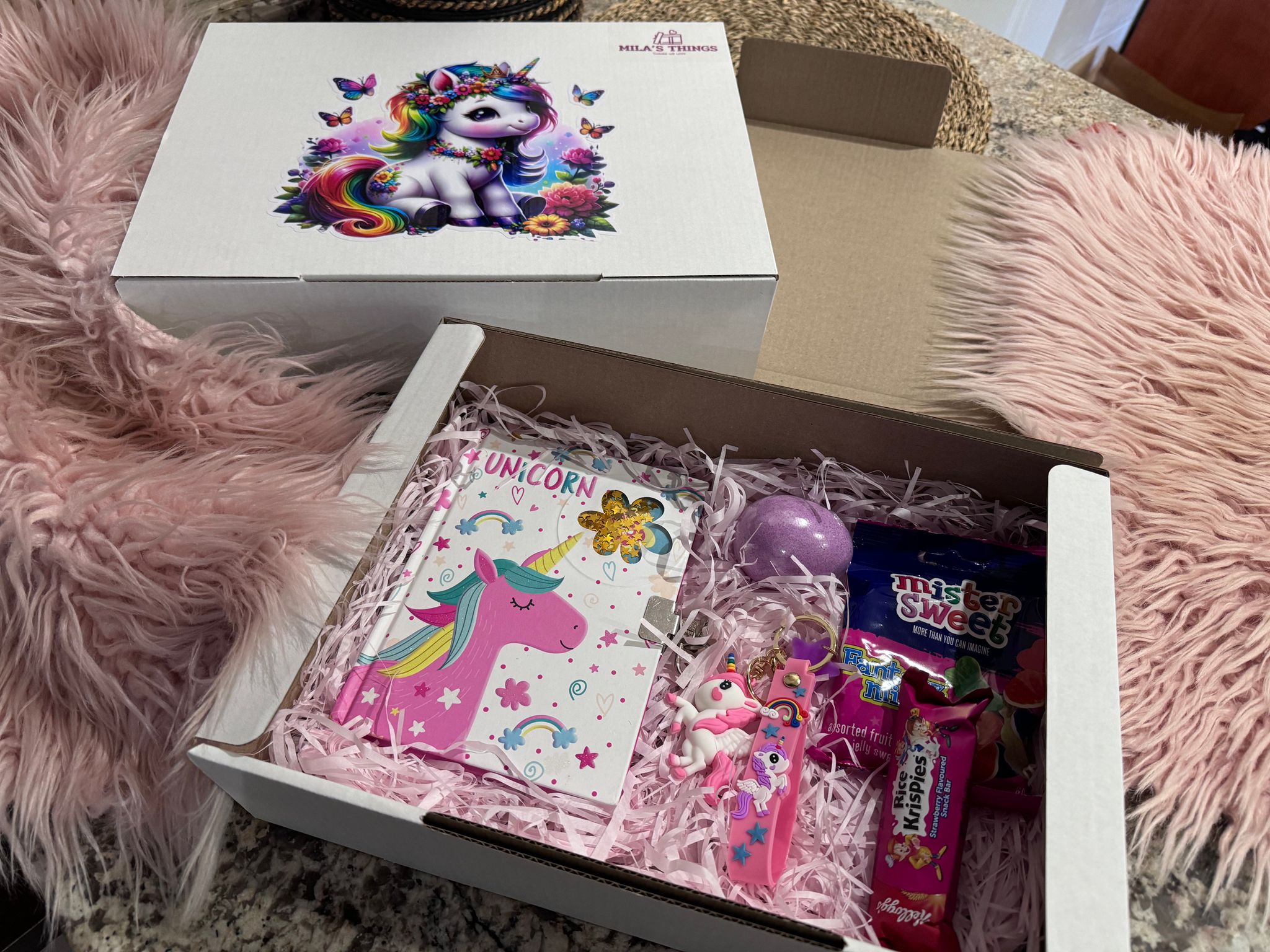 Surprise Gift Box - baby unicorn 🦄 _1