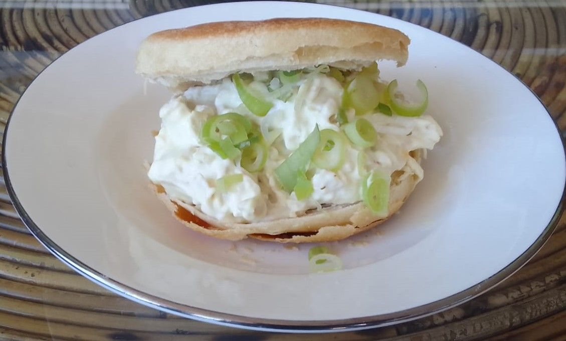 Chicken Mayonnaise Roujiamo - Chinese Burger_0