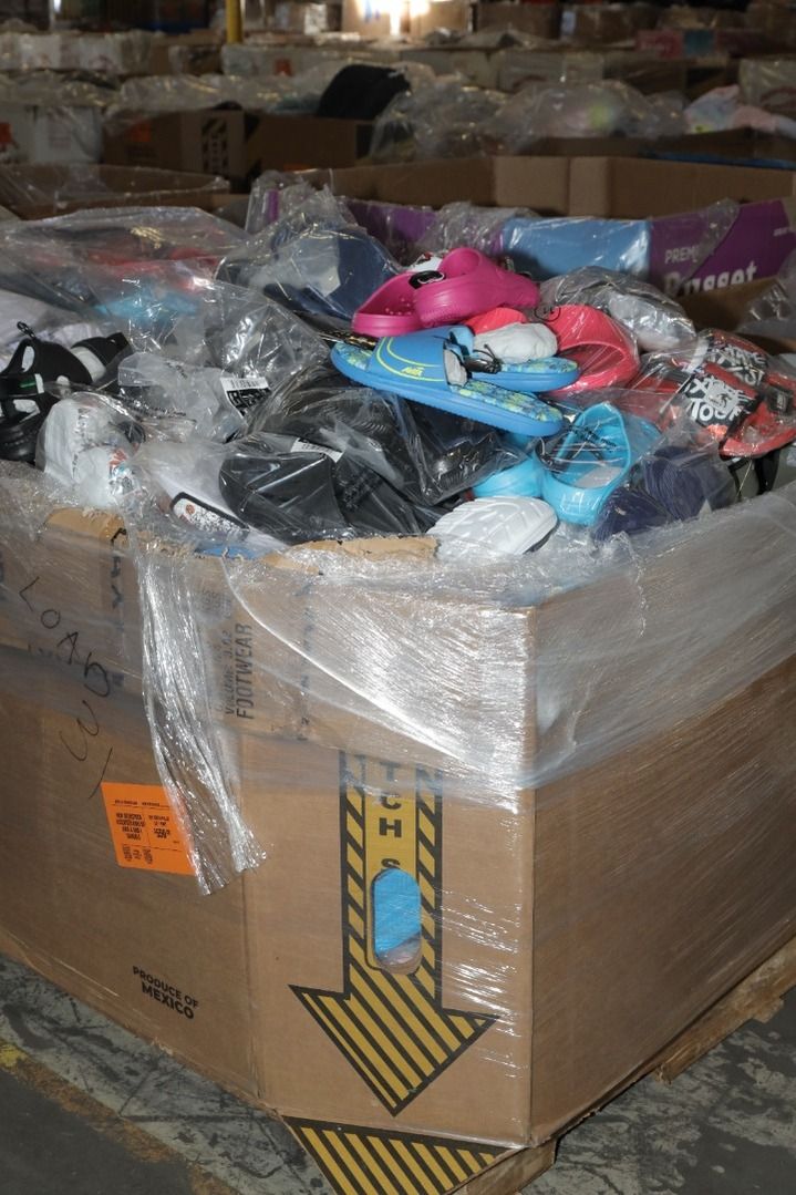 New Overstock Assorted Bins of Avia & And 1 Sandals_1