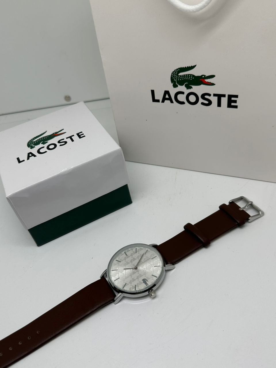 Montre Lacoste _0