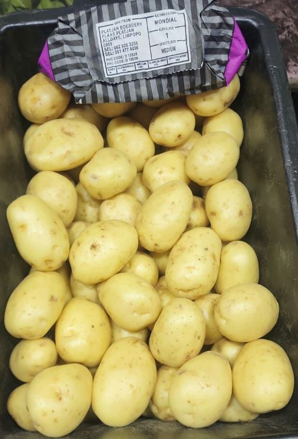 1kg baby potatoes_0