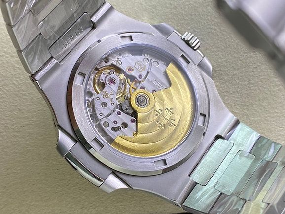 Patek Philippe Nautilus 5711/1300A-001_1