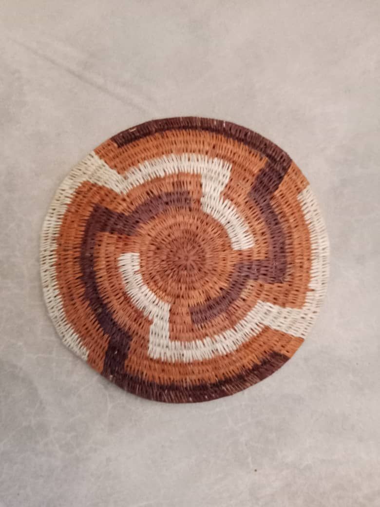 Small hand weaved open basket_3