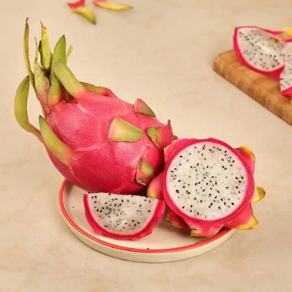 Dragon Fruits, per kg_0