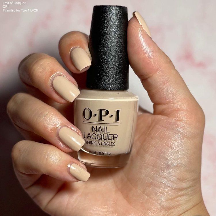 O.P.I Nail Lacquer    _2