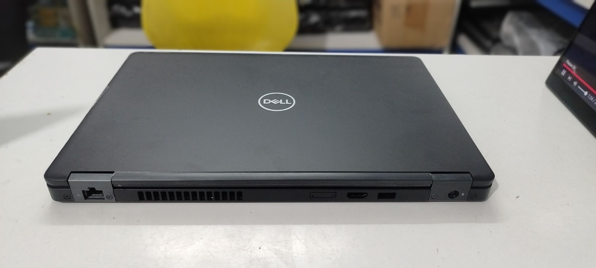 Dell Latitude 5480_3