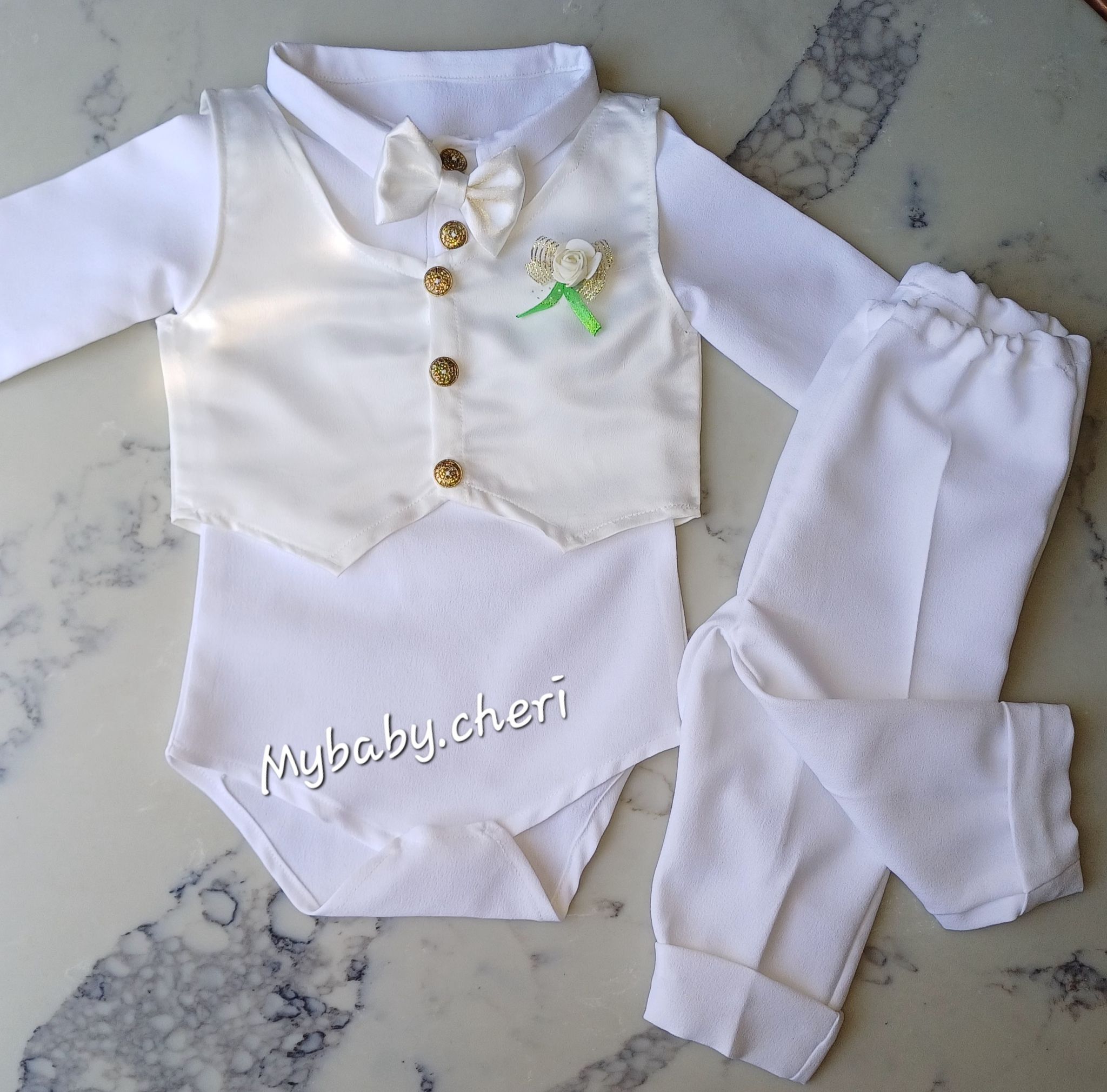 Baby boy white suit_0