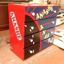 Racing chest of drawer_0