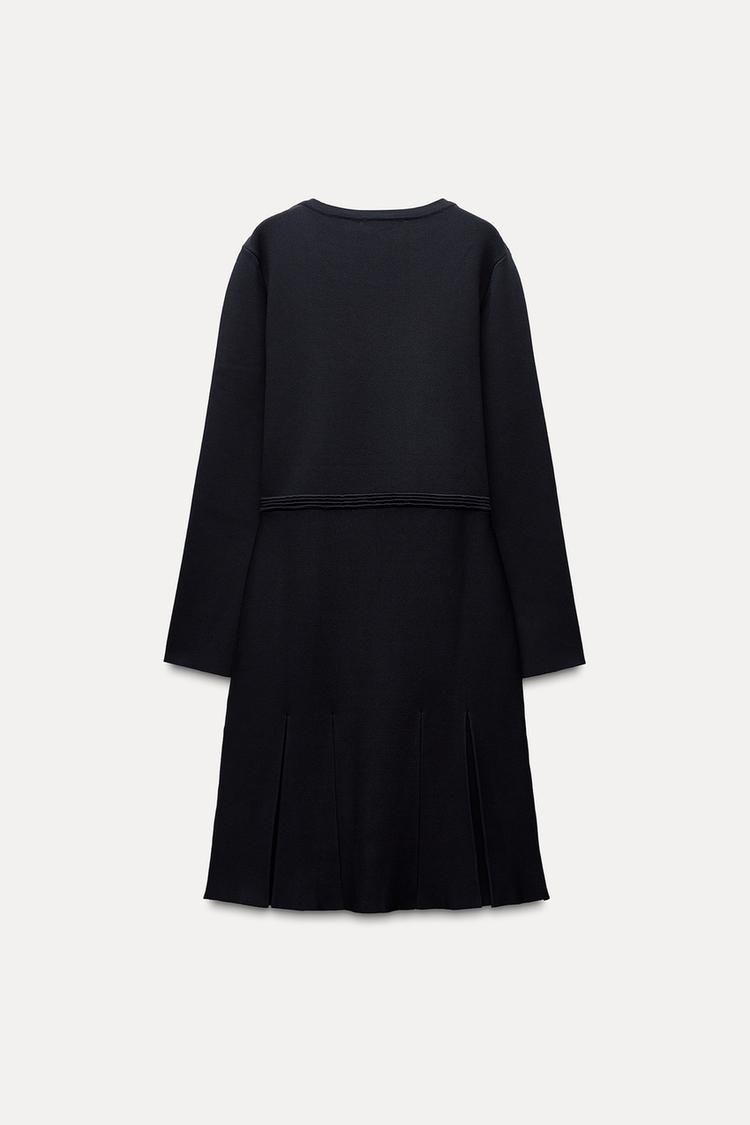 Robe noire tendance zara_1