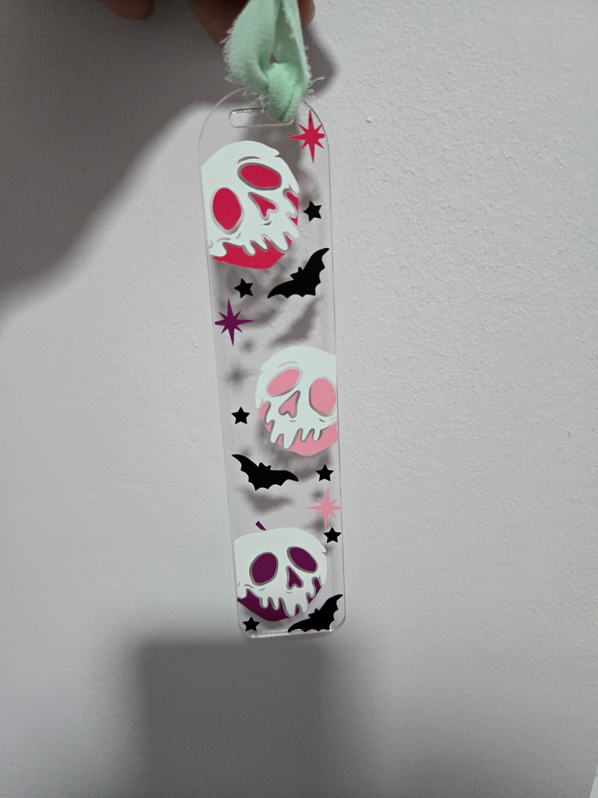 Permanent Vinyl Acrylic Bookmarks (Round Top)_1