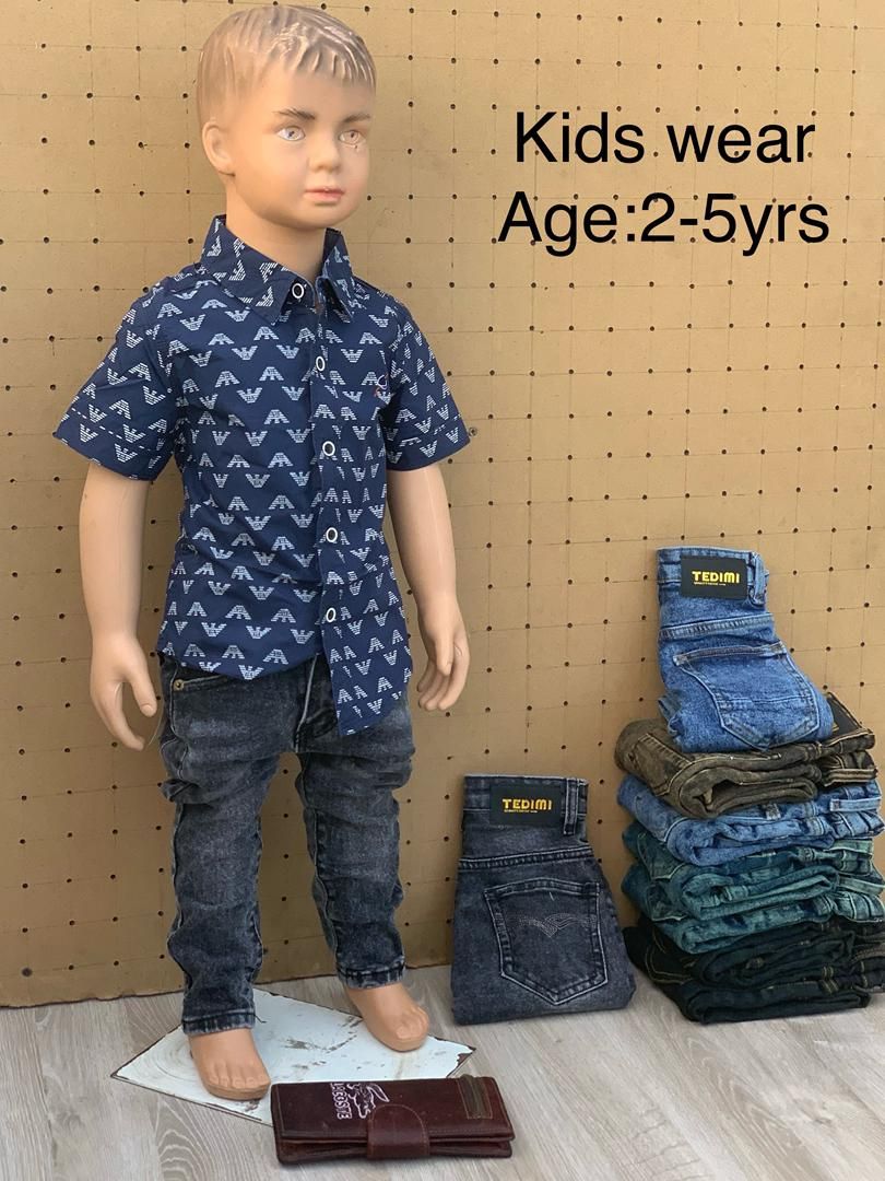 Kids wear, jeans and shirt. 2 pieces_2