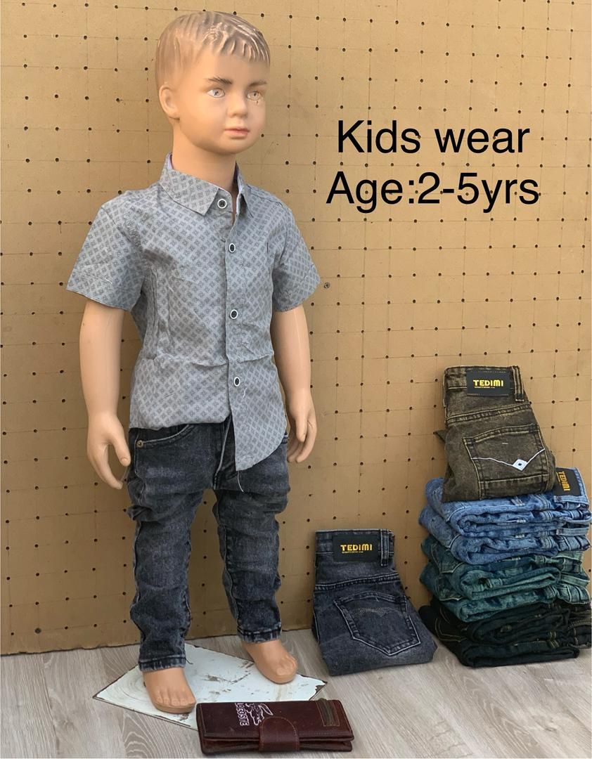 Kids wear, jeans and shirt. 2 pieces_3